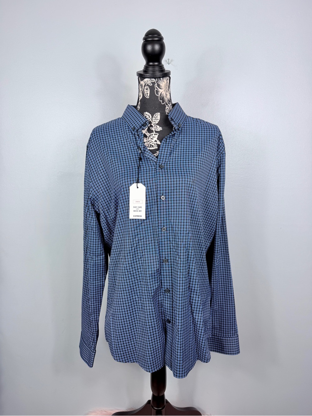 NWT Express men's blue plaid slim fit button long sleeve down shirt size large